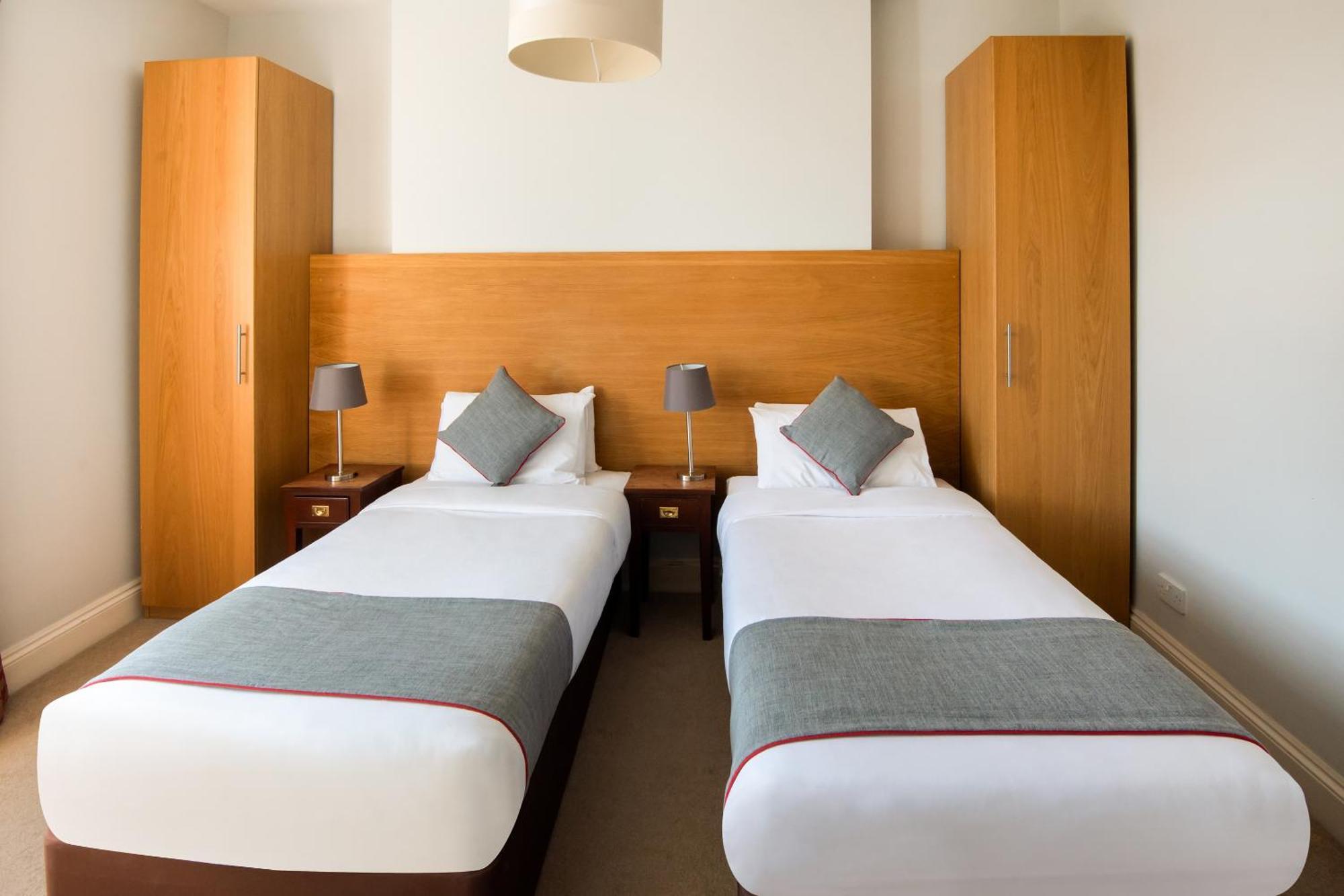 Hotel Oyo The Regency, Clifton Bristol Extérieur photo