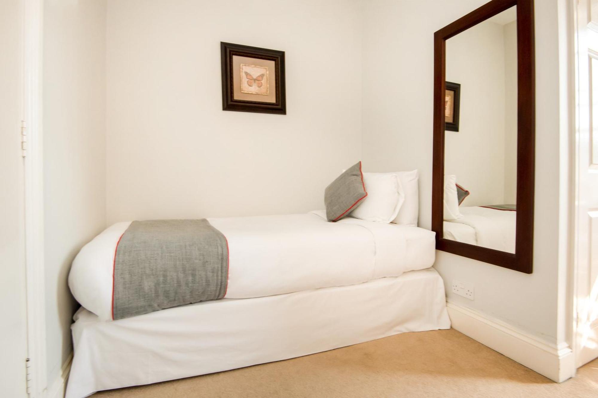 Hotel Oyo The Regency, Clifton Bristol Extérieur photo