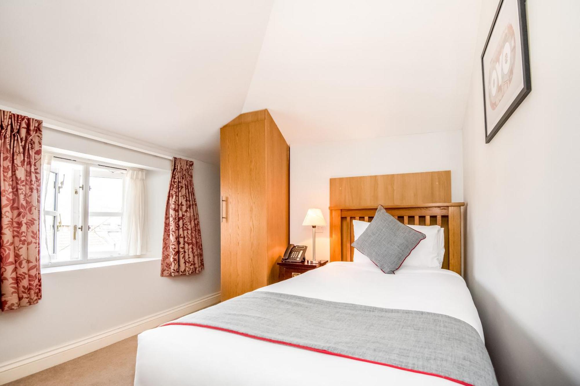Hotel Oyo The Regency, Clifton Bristol Extérieur photo